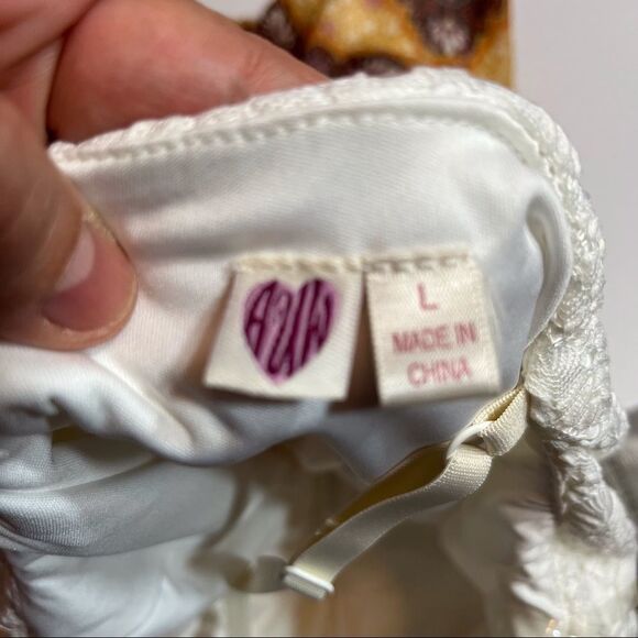 New Auw Floral Maxi Dress - Picture 15 of 16